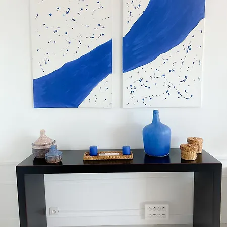 Les Pieds Dans L Eau